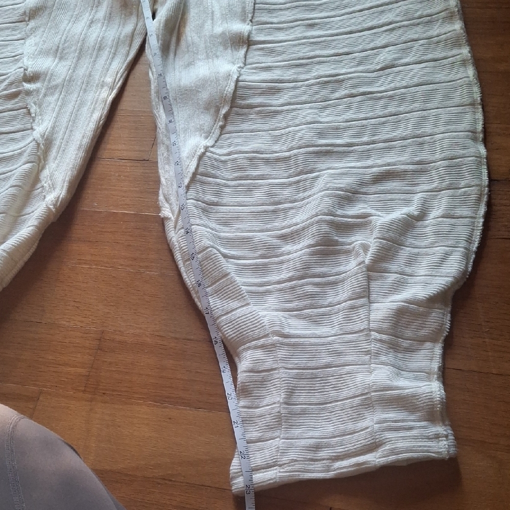 FP Movement by Free People White Textured Fabric - Picture 10 of 12